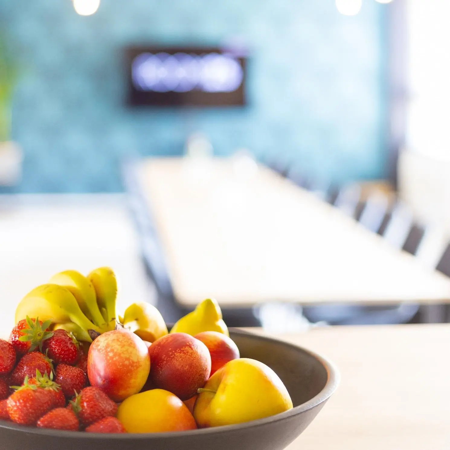 Vers fruit op tafel